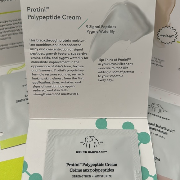 Drunk elephant skincare travel set - Picture 3 of 7